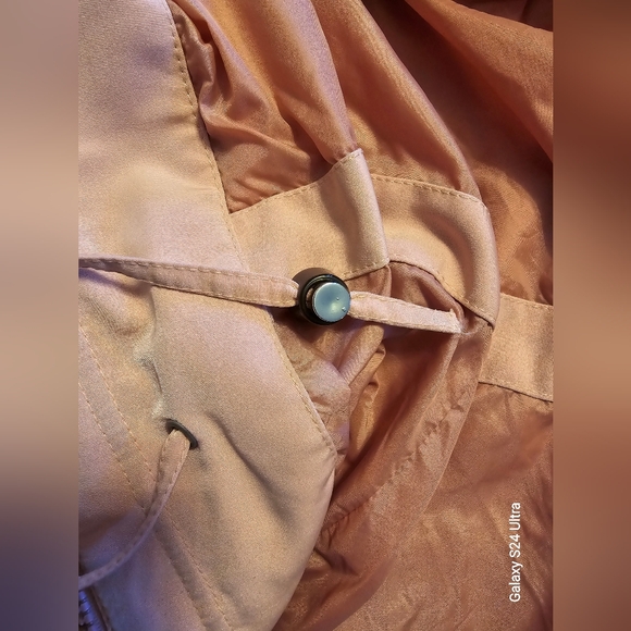 London Fog coat light pink. Size M. - Picture 6 of 6